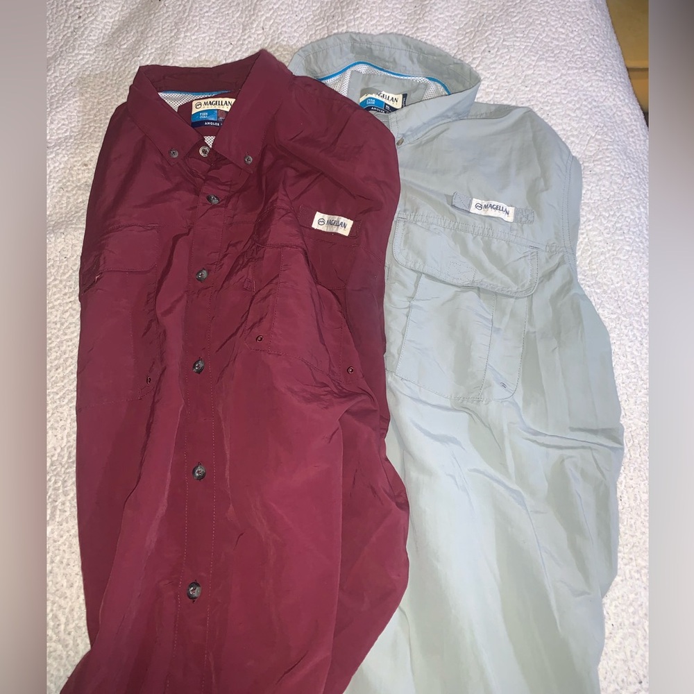 Lot of 2 Men’s Magellan Outdoors
Short Sleeve Angler Fit Fishing Shirts
Used XL